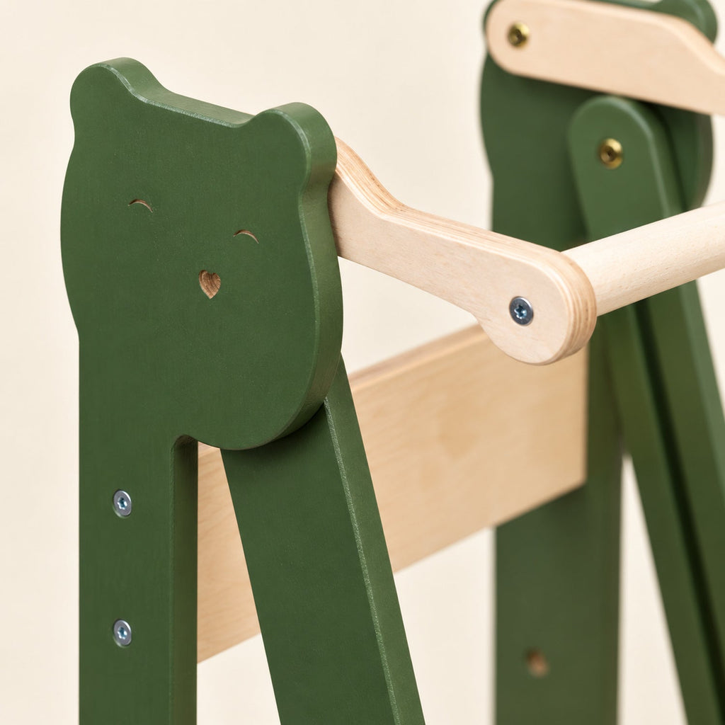 Tour d'apprentissage pliable en bois — se range à plat, dès 18 mois