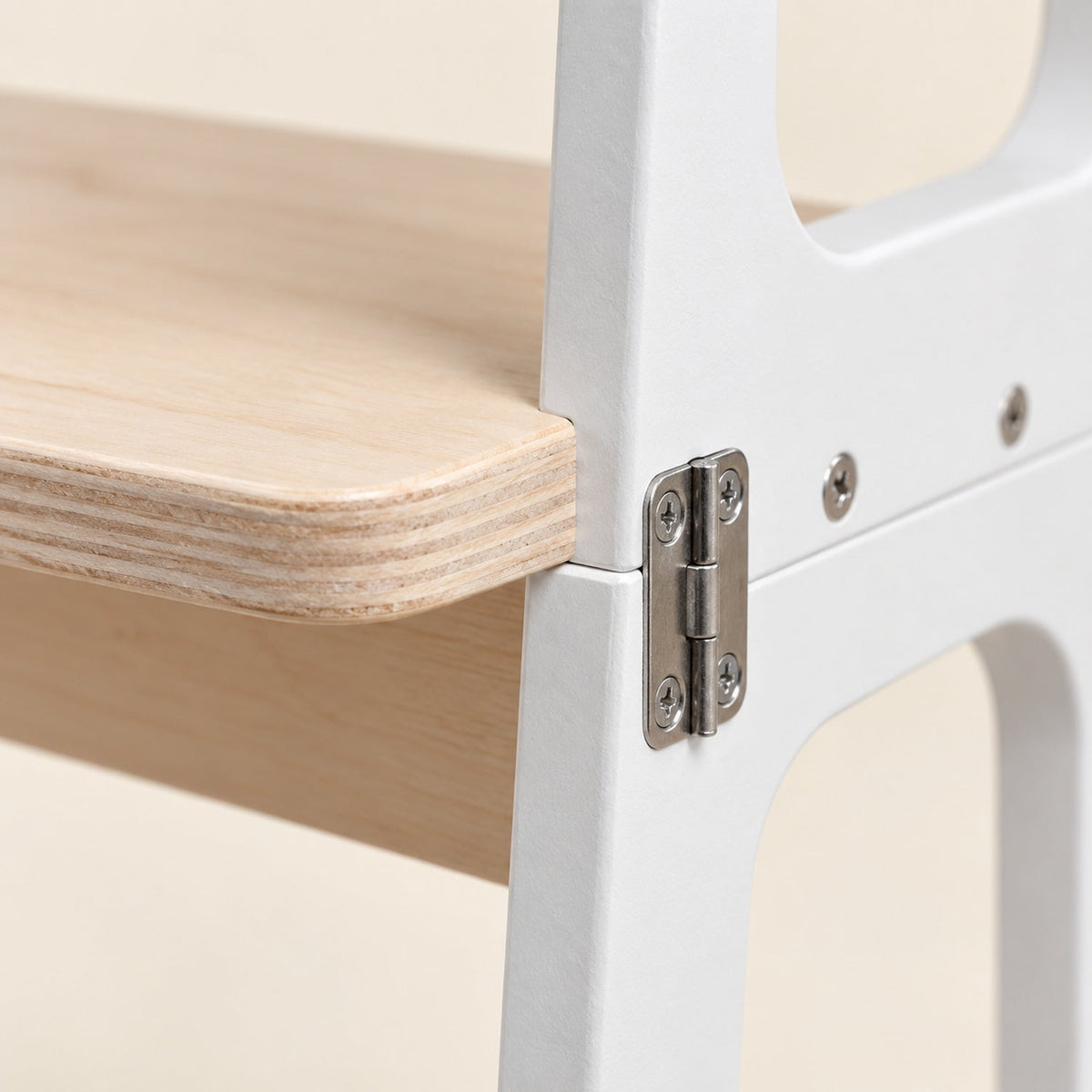 Tour d'apprentissage 3-en-1 en bois — tour, table et tableau noir