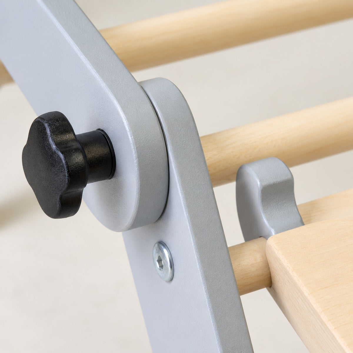 Triangle Pikler pliable en hêtre — motricité libre, dès 10 mois