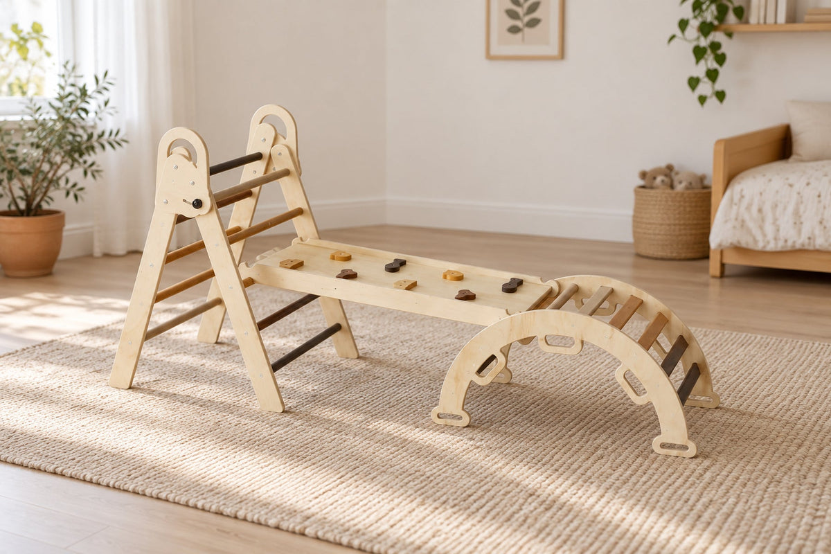 Grand kit Pikler — triangle pliable, toboggan et arche en bois