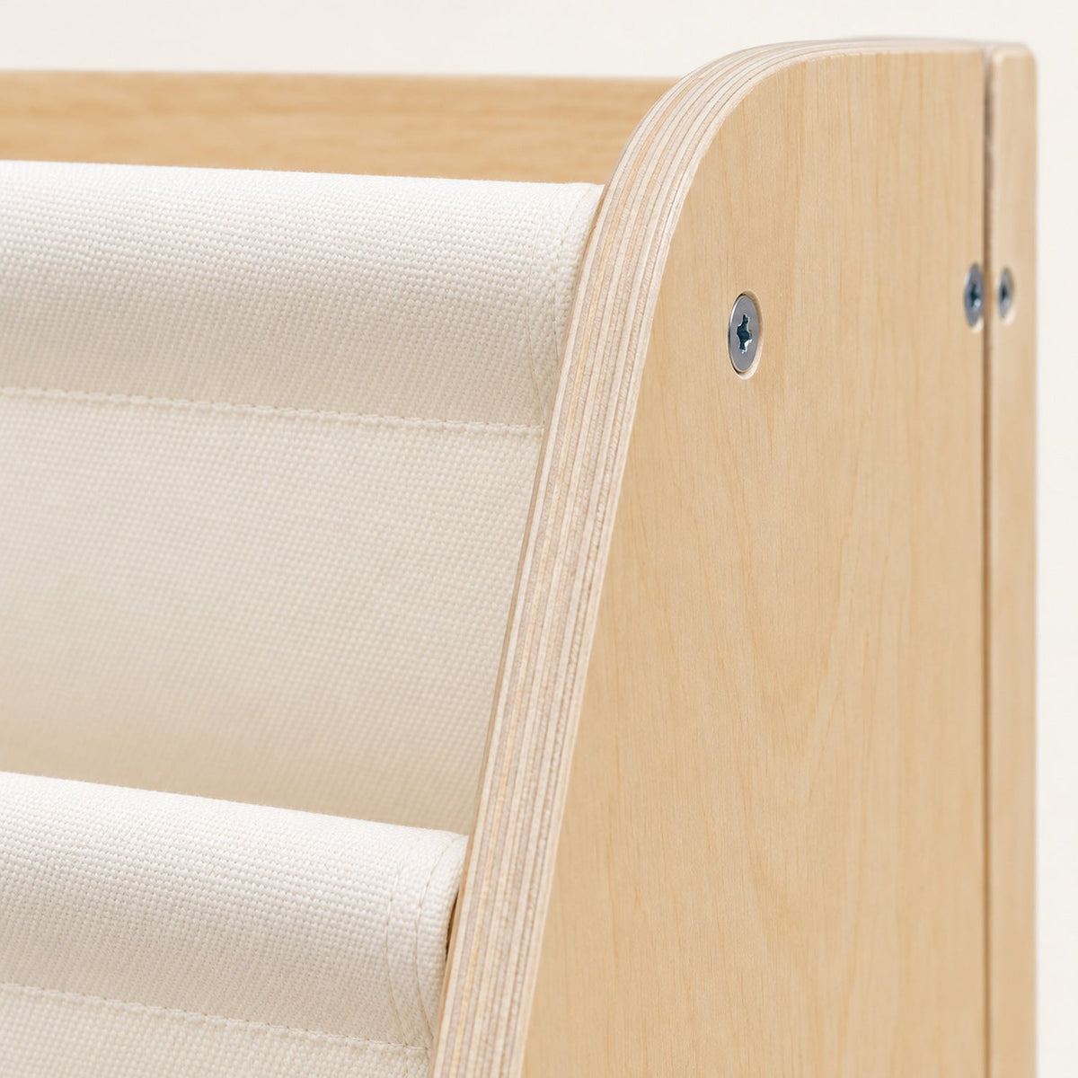 Étagère Montessori basse 3 niveaux avec 6 bacs