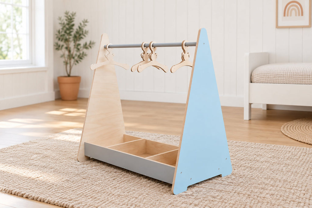 Portant à vêtements enfant en bois — hauteur d'enfant