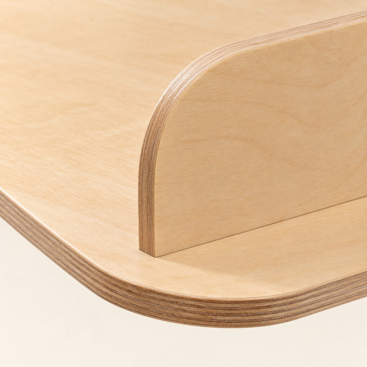 Plan à langer en bois pour commode — plateau peu encombrant